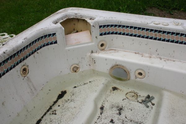 Hot Tub Removal in Kirkland